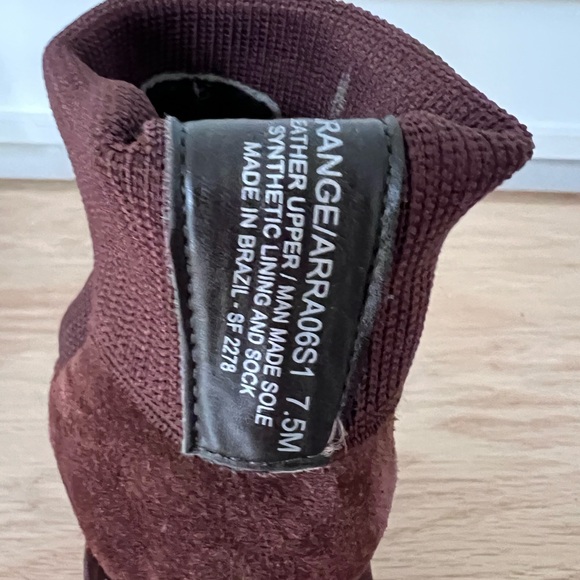 Steve Madden Tackle block heel knit taupe suede boots size 7.5 - Picture 9 of 9